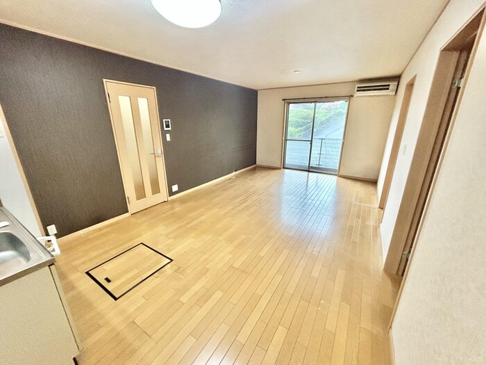 物件内観写真5　(居室)