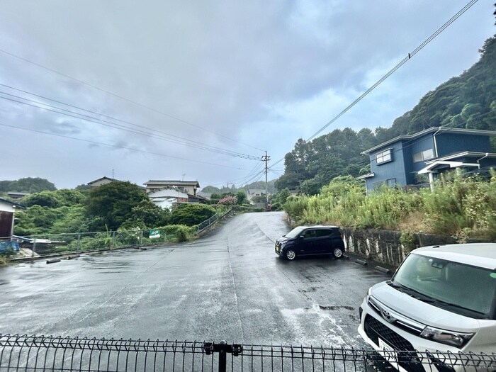 物件内観写真14　(室内からの展望)