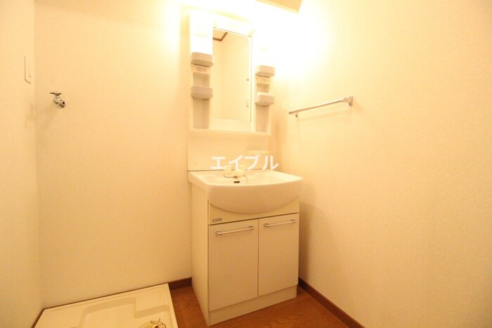 物件内観写真11　(洗面)