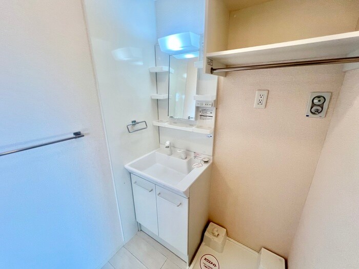 物件内観写真10　(洗面)