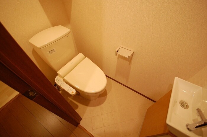 物件内観写真10　(トイレ)