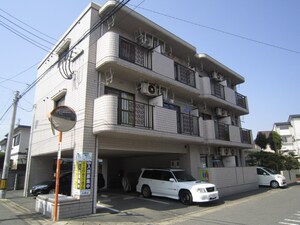 シャトレ麦野外観写真