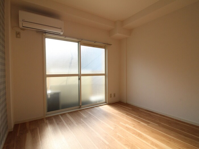 物件内観写真17　(居室)