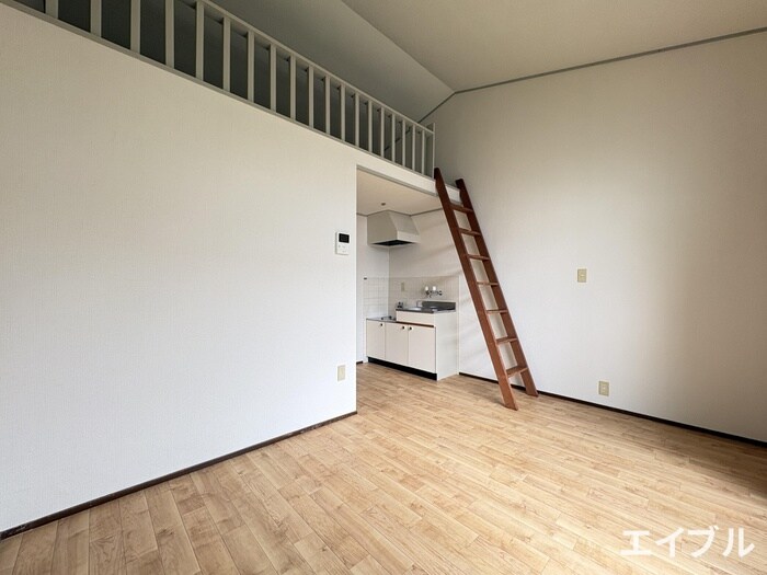 物件内観写真7　(居室)