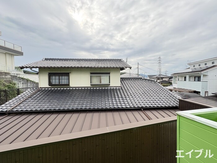 物件内観写真22　(室内からの展望)