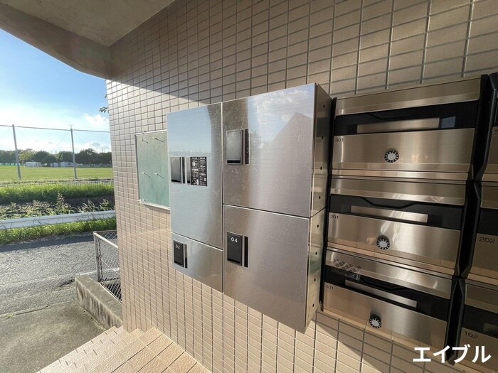 物件外観写真5　(建物設備)