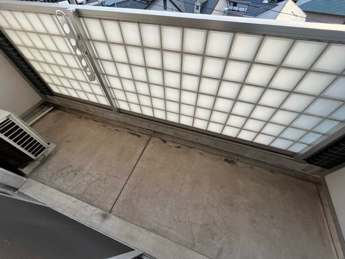 物件内観写真11　(ベランダ・バルコニー)