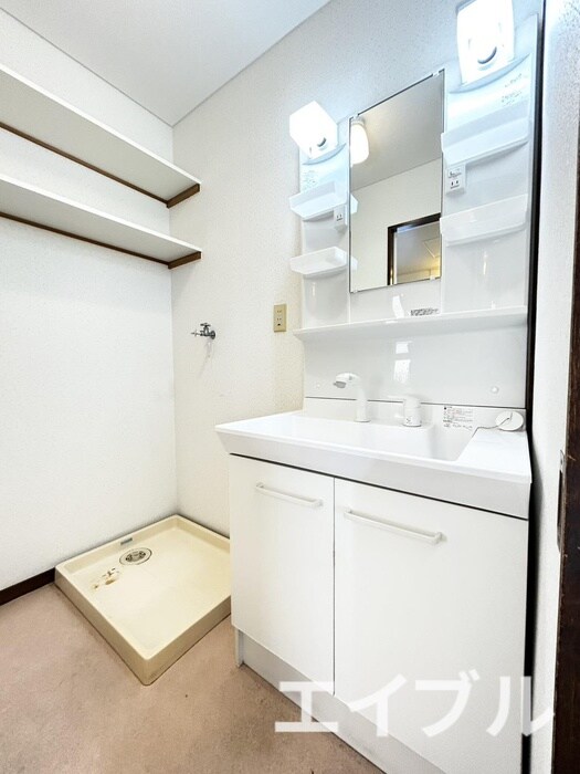 物件内観写真8　(洗面)