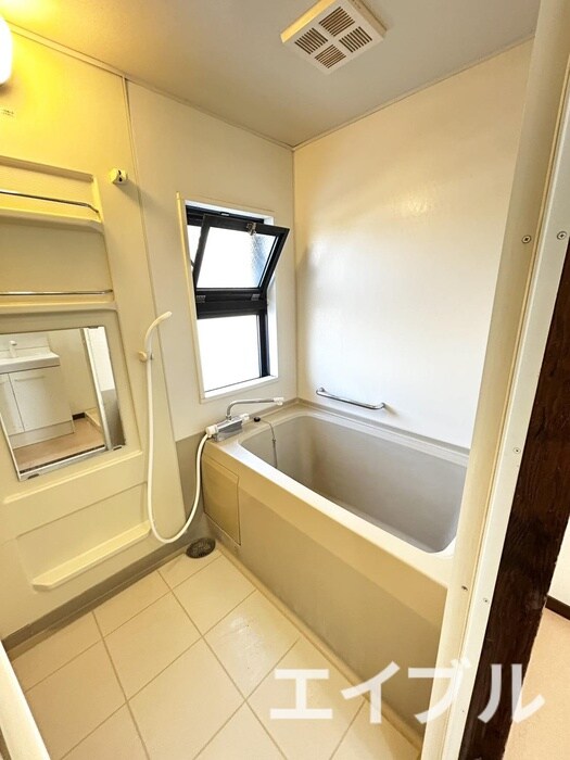 物件内観写真10　(バス／シャワールーム等)