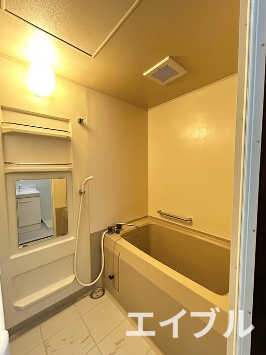 物件内観写真10　(バス／シャワールーム等)