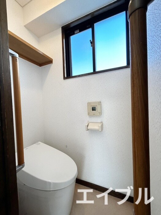 物件内観写真11　(トイレ)