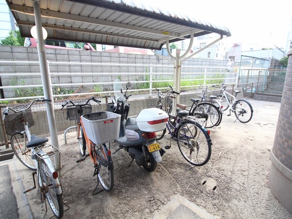 駐輪場
