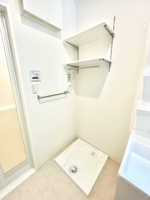 物件内観写真16　(内観写真)