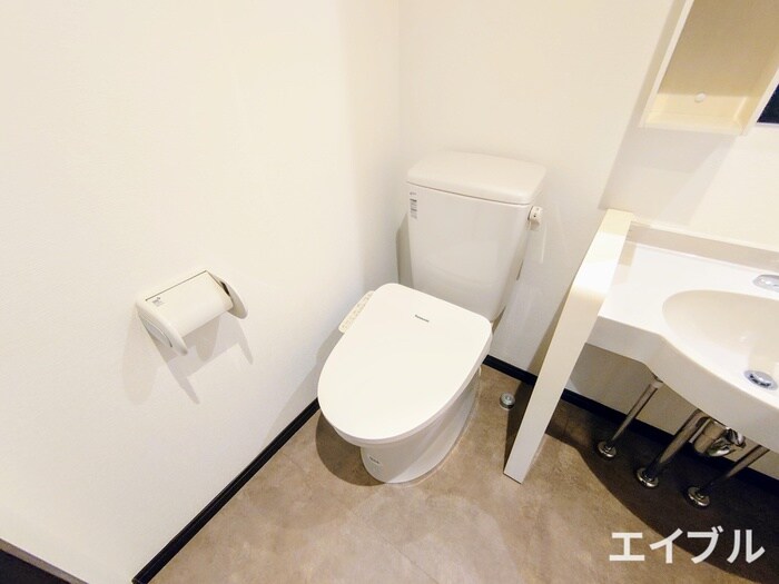 物件内観写真10　(トイレ)