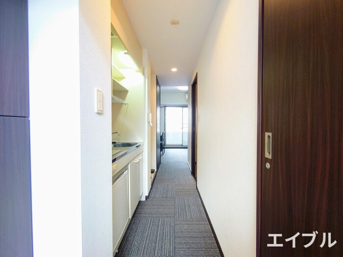 物件内観写真18　(廊下)