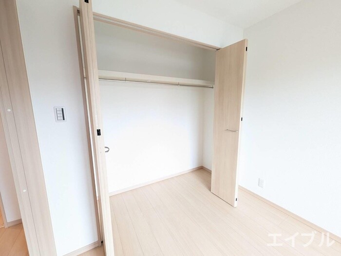 物件内観写真13　(収納)