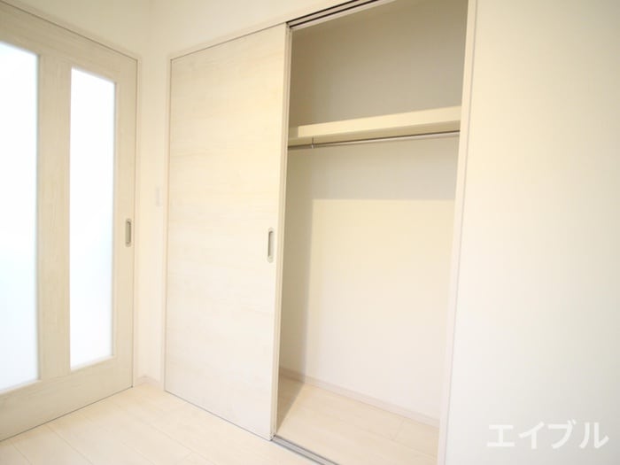 物件内観写真12　(収納)