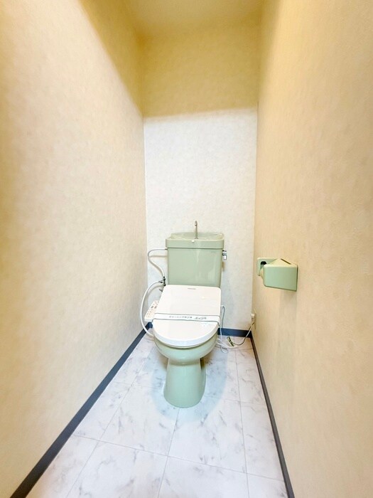 物件内観写真11　(トイレ)