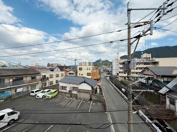 物件内観写真16　(室内からの展望)