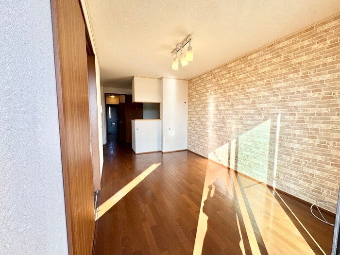 物件内観写真4　(居室)