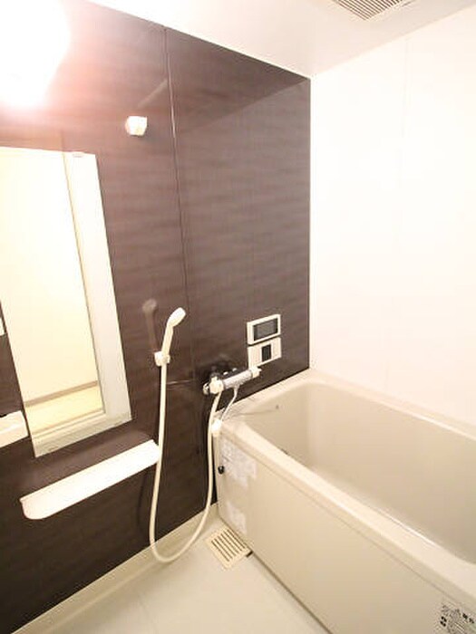 物件内観写真12　(バス／シャワールーム等)