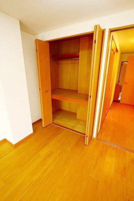 物件内観写真13　(収納)