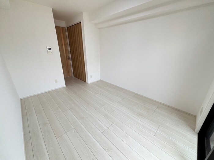 物件内観写真4　(居室)