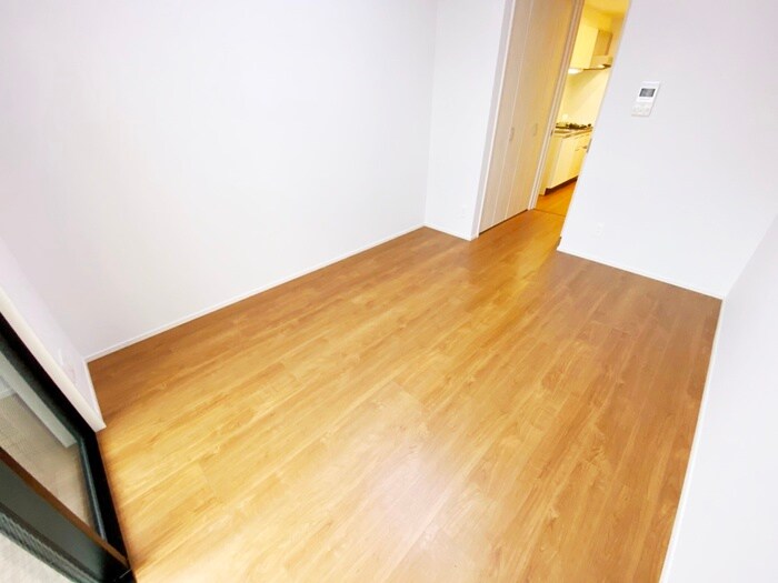 物件内観写真4　(居室)