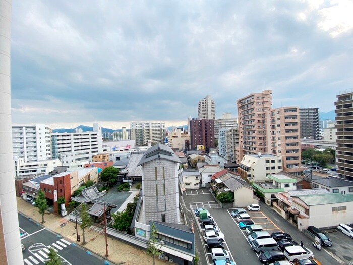 物件内観写真13　(室内からの展望)