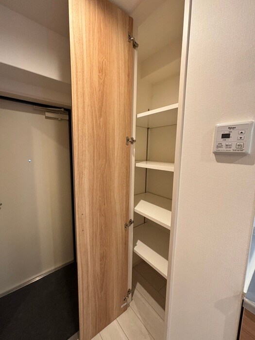物件内観写真14　(収納)