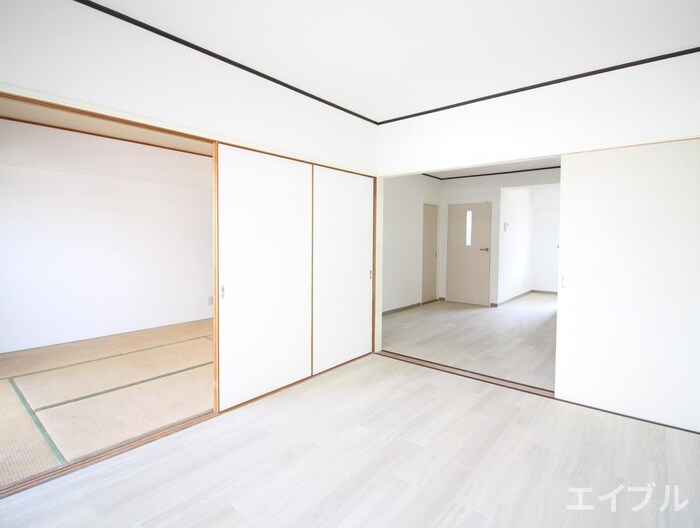 物件内観写真7　(居室)