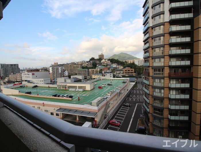 物件内観写真21　(室内からの展望)