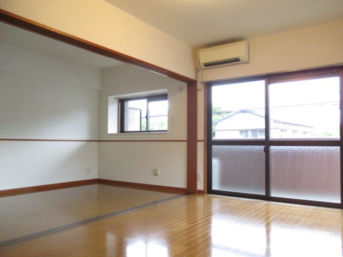 物件内観写真7　(居室)