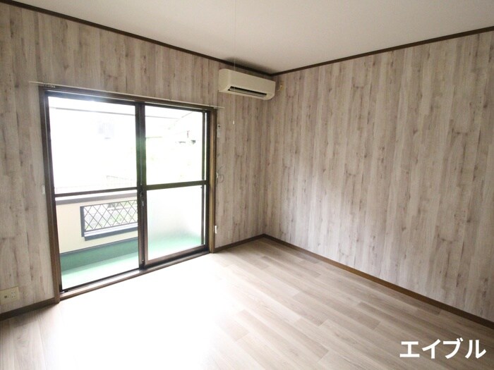 物件内観写真6　(居室)