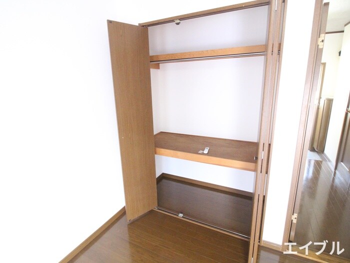 物件内観写真13　(収納)