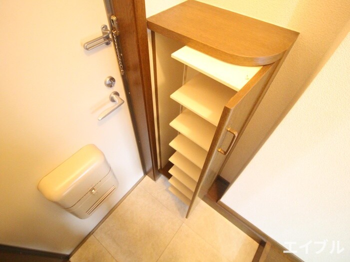 物件内観写真16　(靴箱)