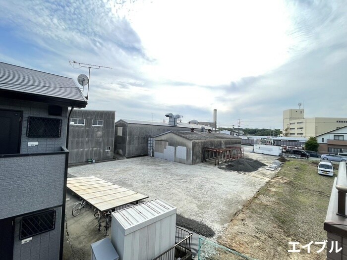 物件内観写真18　(室内からの展望)