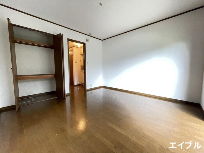 物件内観写真19　(居室)