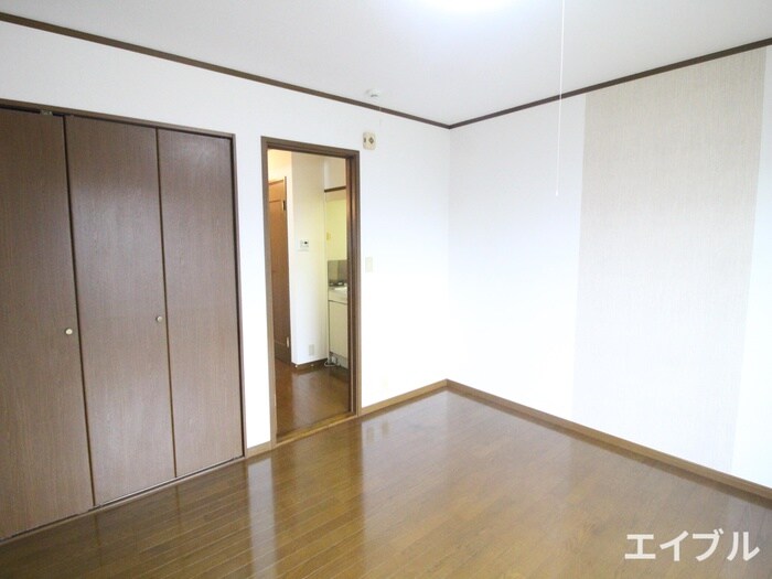 物件内観写真19　(居室)