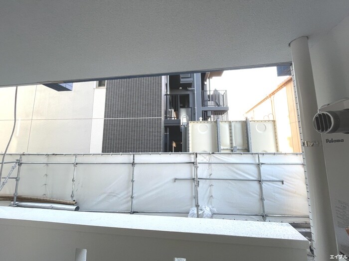 物件内観写真22　(室内からの展望)