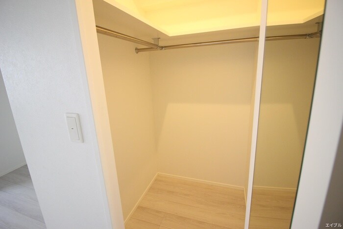 物件内観写真7　(収納)