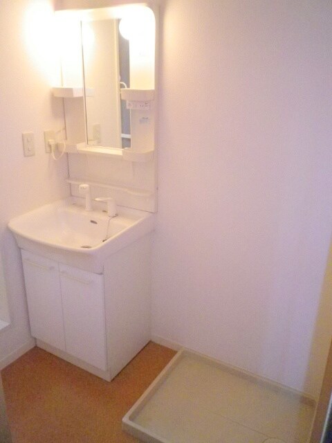 物件内観写真6　(洗面)