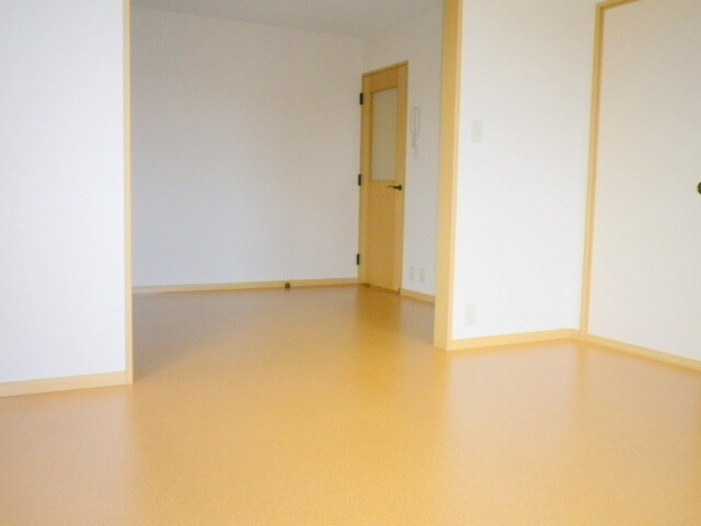 物件内観写真12　(居室)