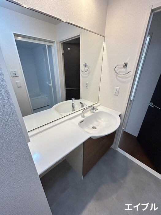 物件内観写真9　(洗面)