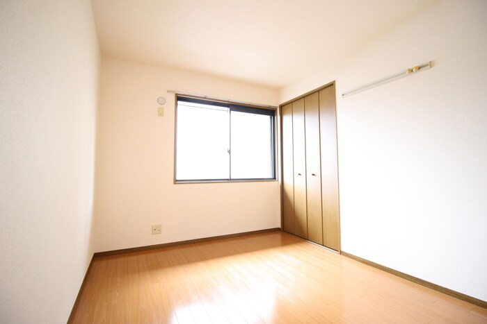 物件内観写真21　(居室)