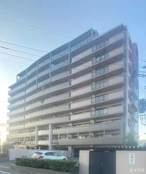 アンピール板付南（905）外観写真