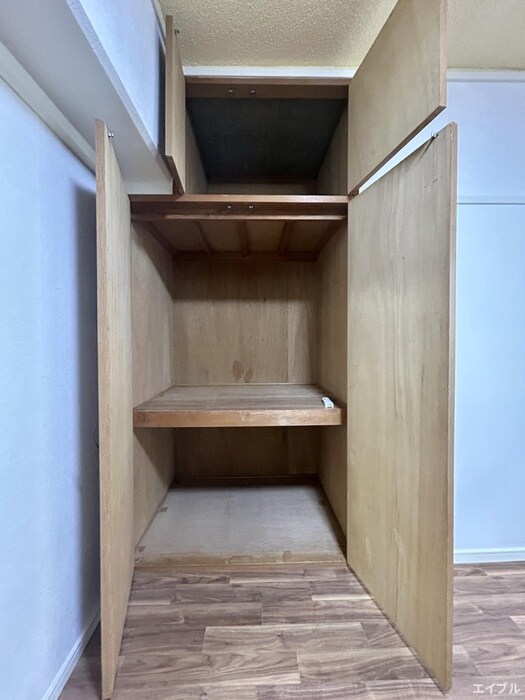 物件内観写真11　(収納)