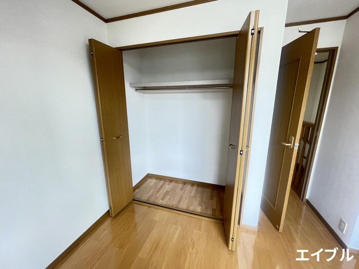 物件内観写真16　(収納)