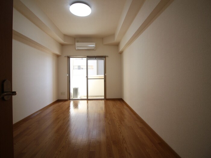 物件内観写真6　(居室)