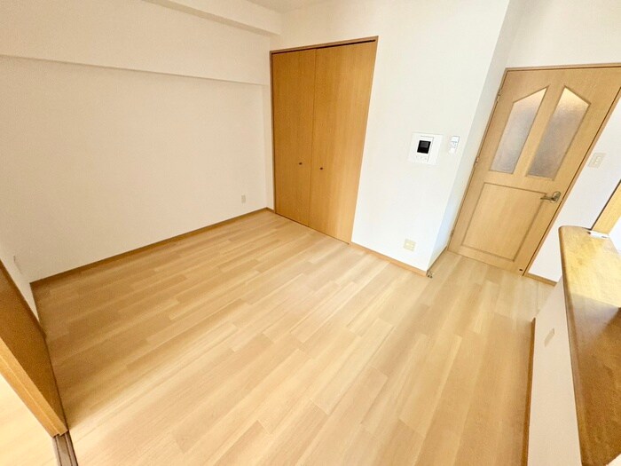 物件内観写真6　(居室)